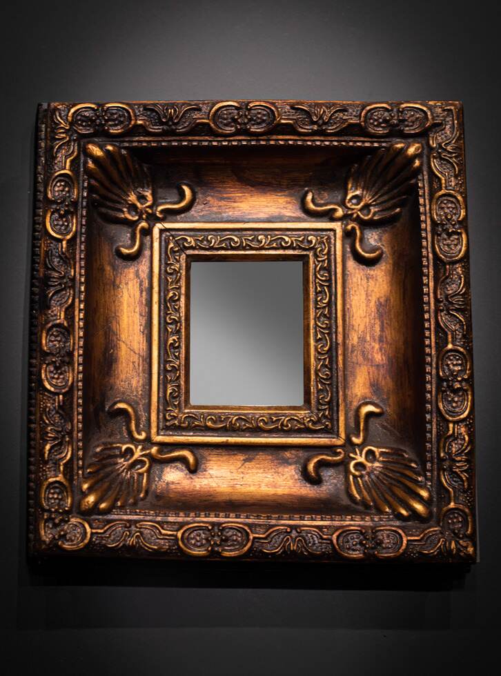 Versailles 3 - Mirror